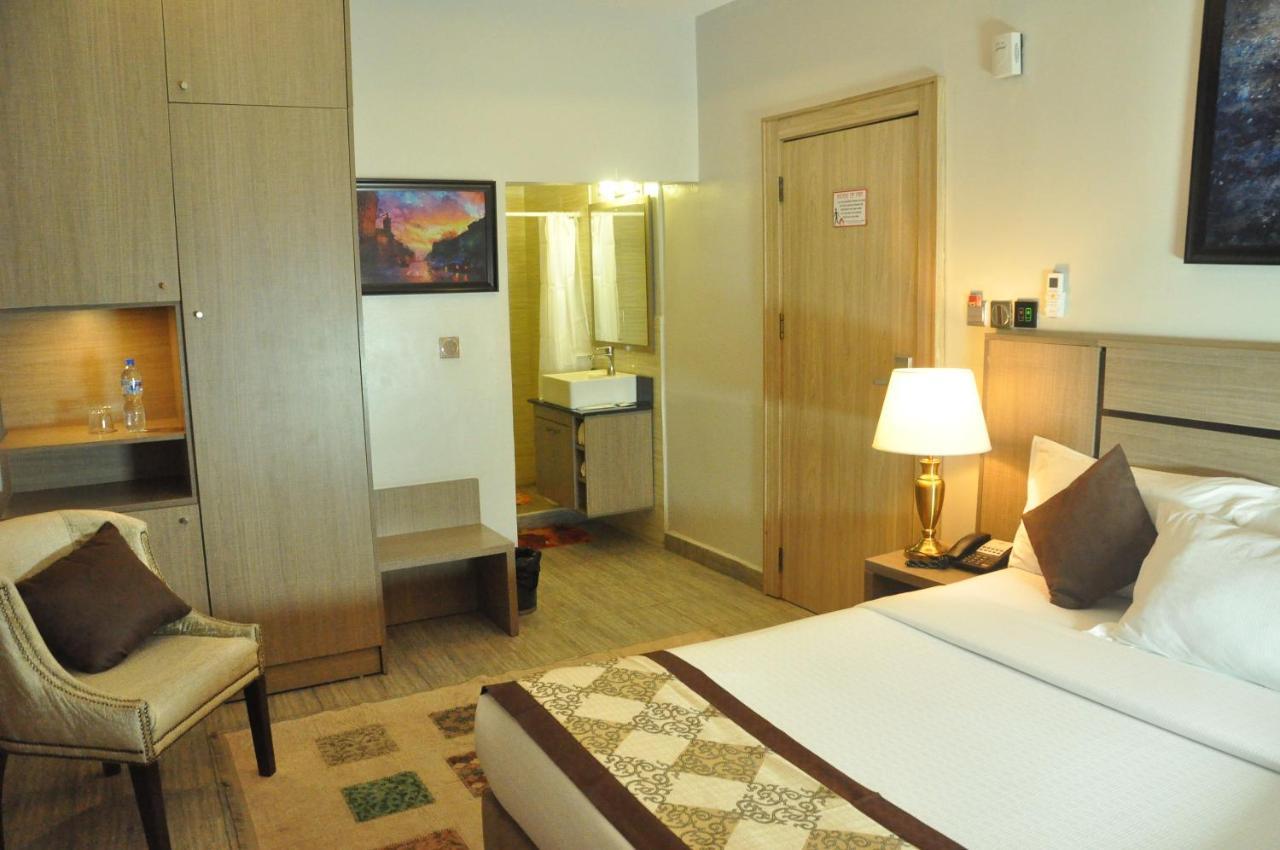 Moz One Executive Guest Rooms Agadez Mobushipe Kültér fotó